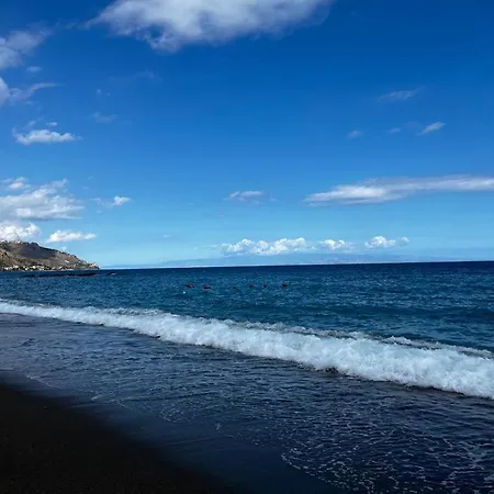 Magda Dom דירה טאורמינה